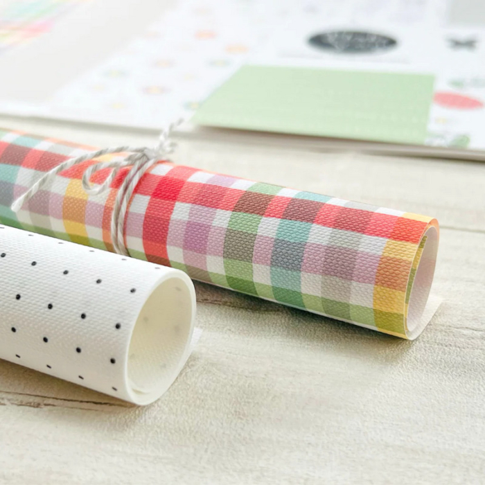 Covering Paper - Bunny Kisses